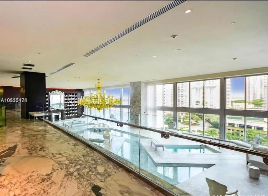 Icon Brickell Residences מלון דירות מיאמי