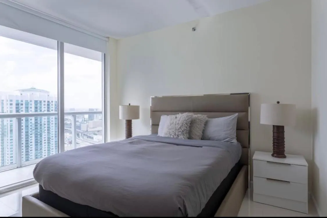 Icon Brickell Residences מלון דירות מיאמי