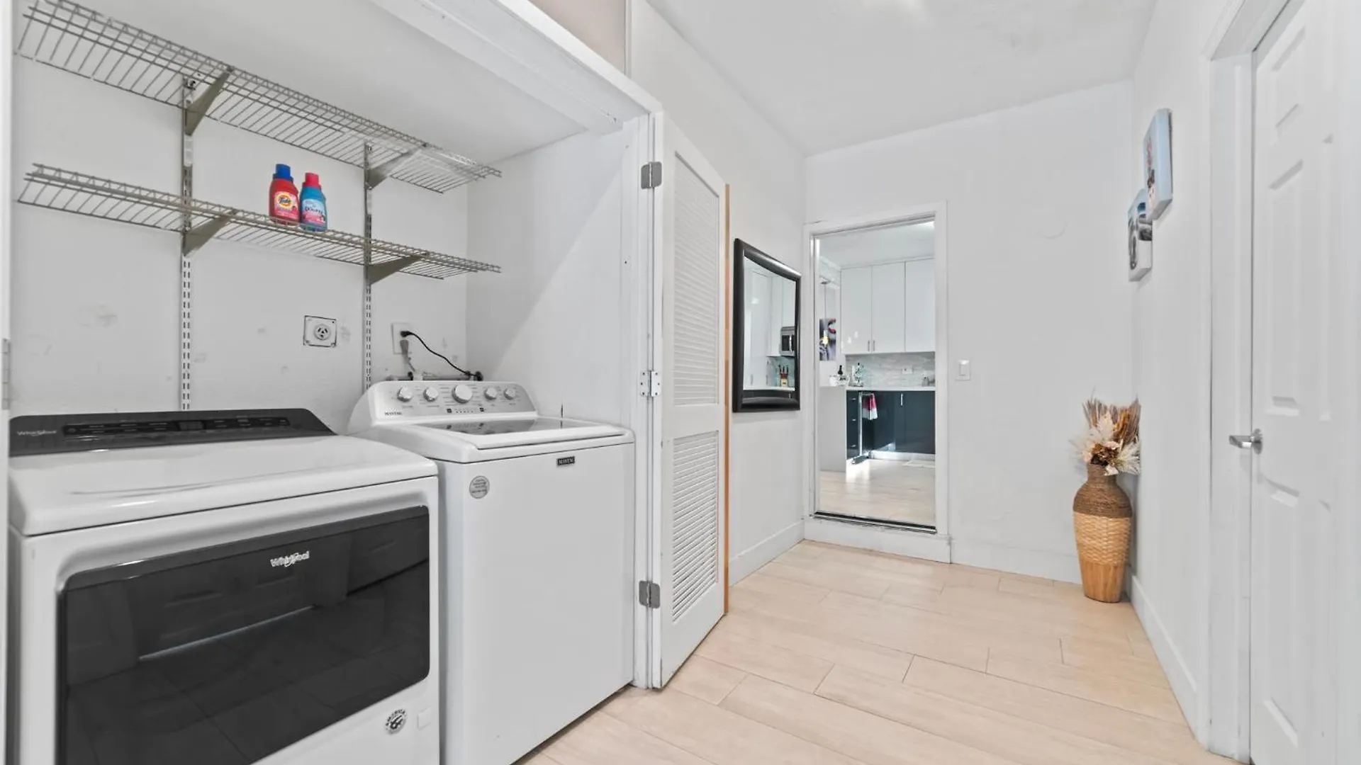 Perfect Location House In Pool & Jacuzzi L43 Semesterbostad *
