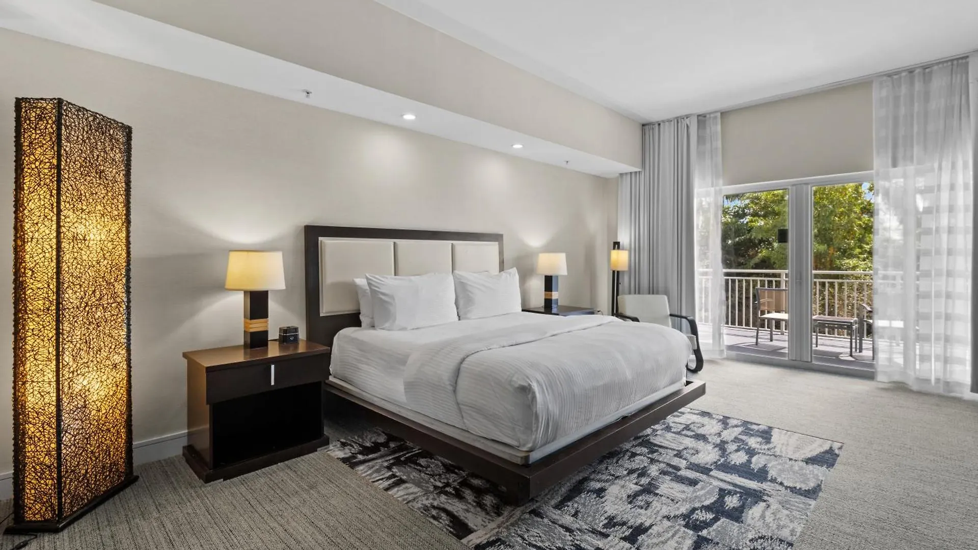 Provident At The Blue Hotel Doral