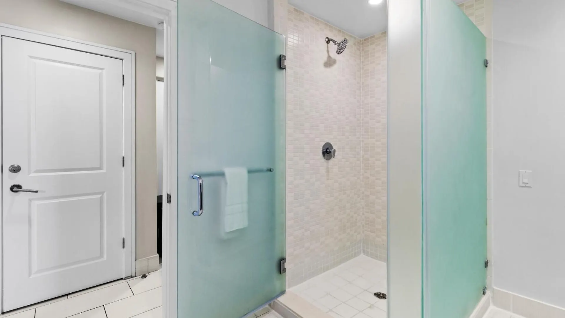 Provident At The Blue Hotel 4*
