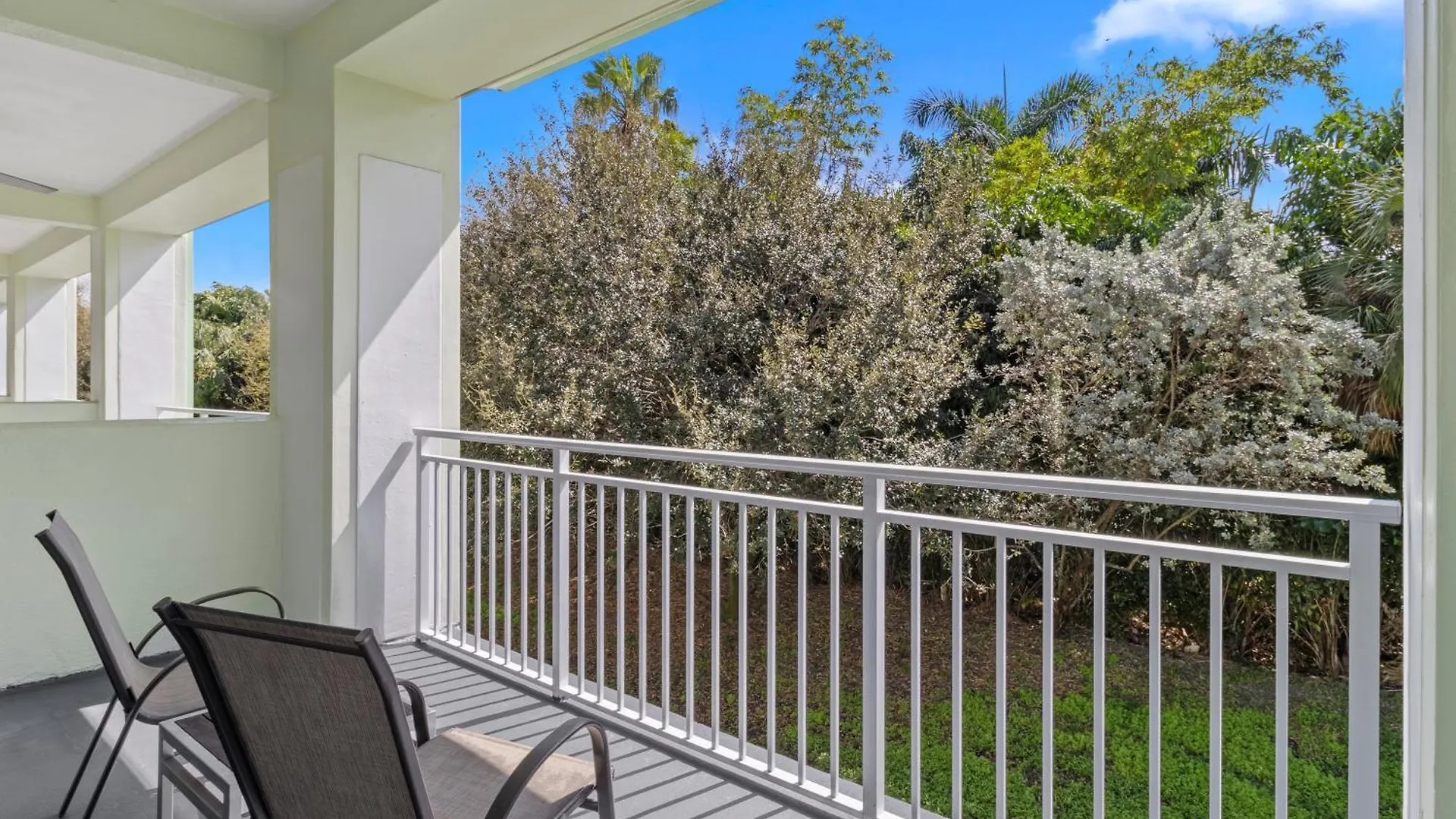 Hotel Provident At The Blue Doral