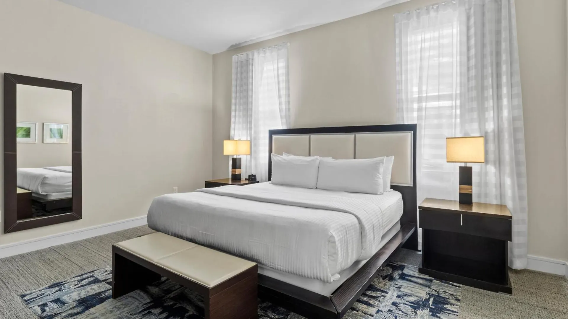 Provident At The Blue Hotel Doral