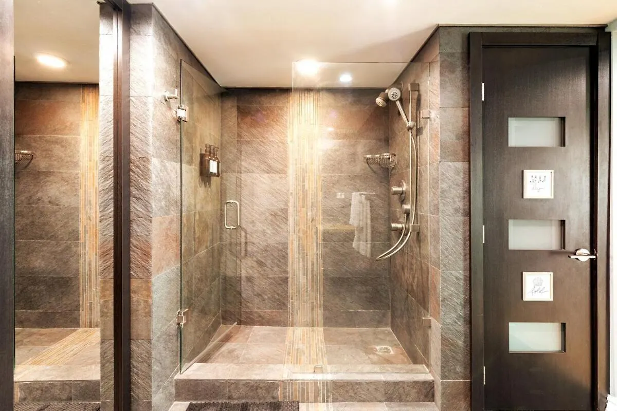 Διαμέρισμα Brickell Center W/city & Bay View + Free Parking! *