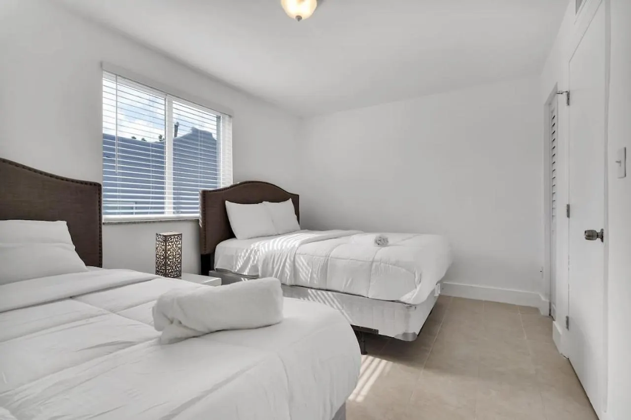 Cozy Private 2 Bedroom 8th St 5min To Brickell Διαμέρισμα Μαϊάμι