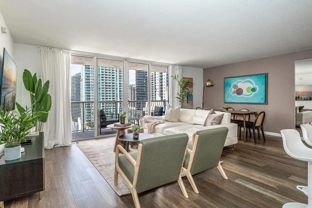 Brickell 2 Bedroom In The Heart Of דירה מיאמי