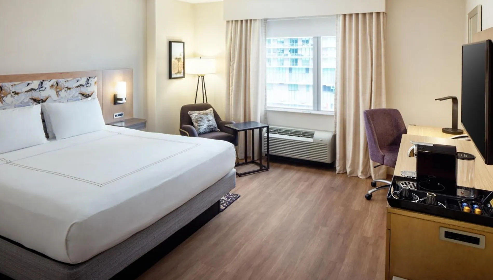 Hotel Hampton & By Hilton Downtown/brickell