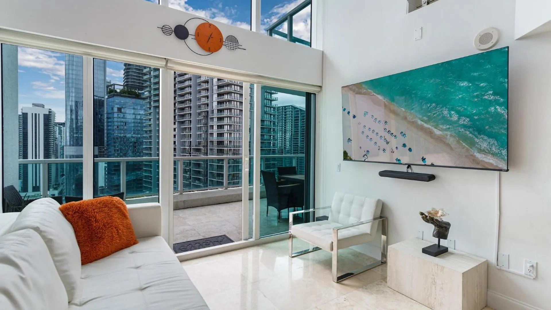 Center Of Brickell, Garage Parking, Sleep 6, Nightlife