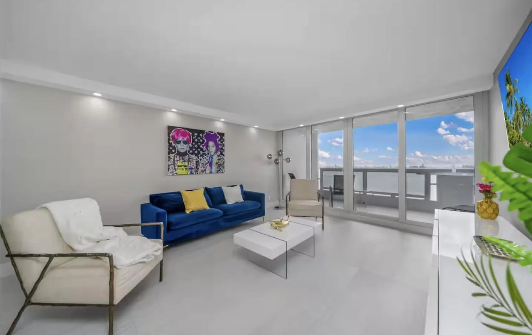 4 Bedroom With Stunning Balcony View Apartmán