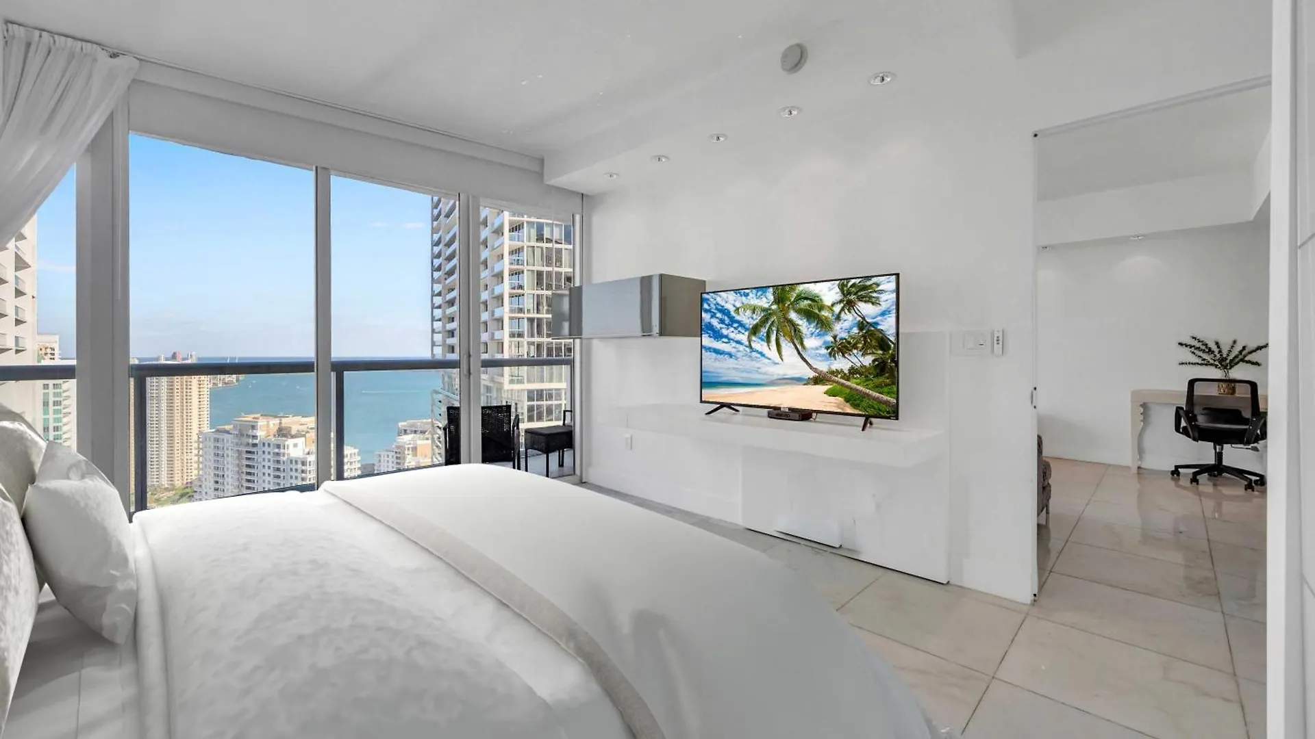 Apartmán Icon Brickell High Floor• Bay &city Views•free *