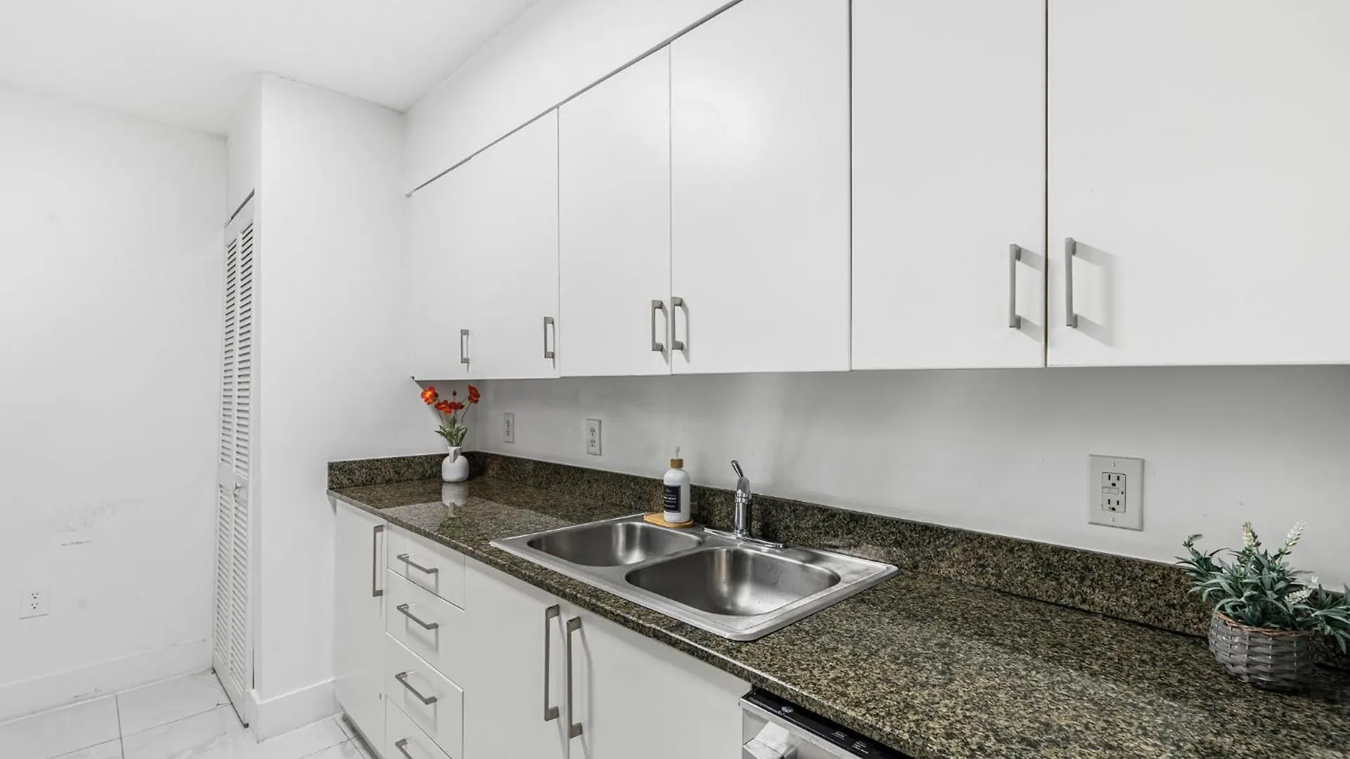 Appartement Exclusivity & Relaxation Offered By Our *