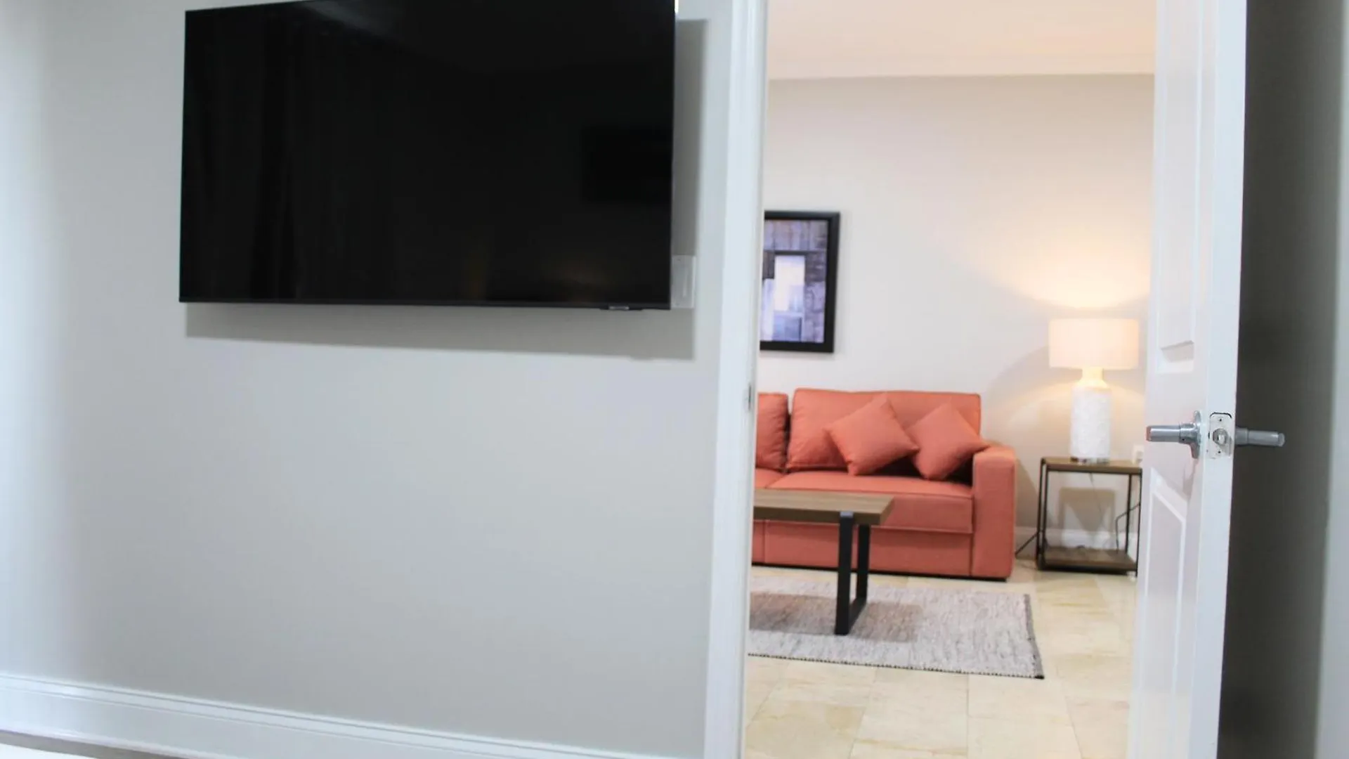 Hotel Nuvo - Miami / Doral Sweetwater