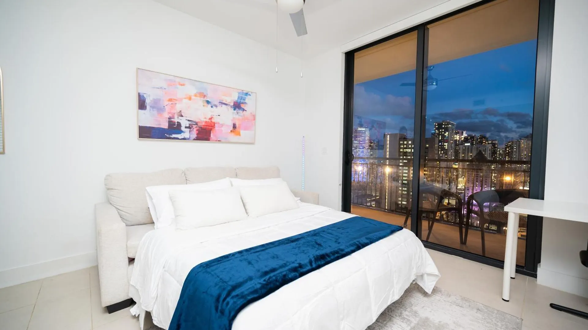 Brickell Area - Infinity Pool - Gym - 500mb Wifi Miami