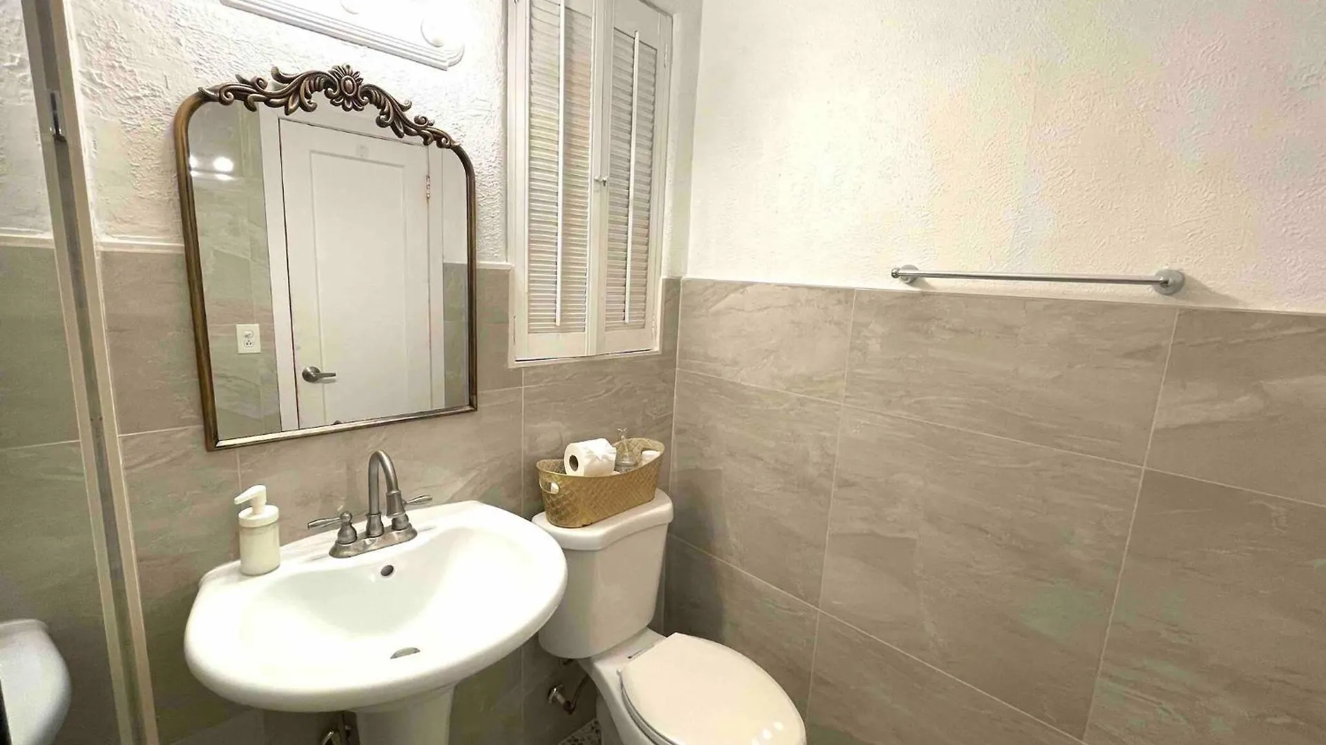 3 Bedroom With Backyard Oasis Appartement Miami