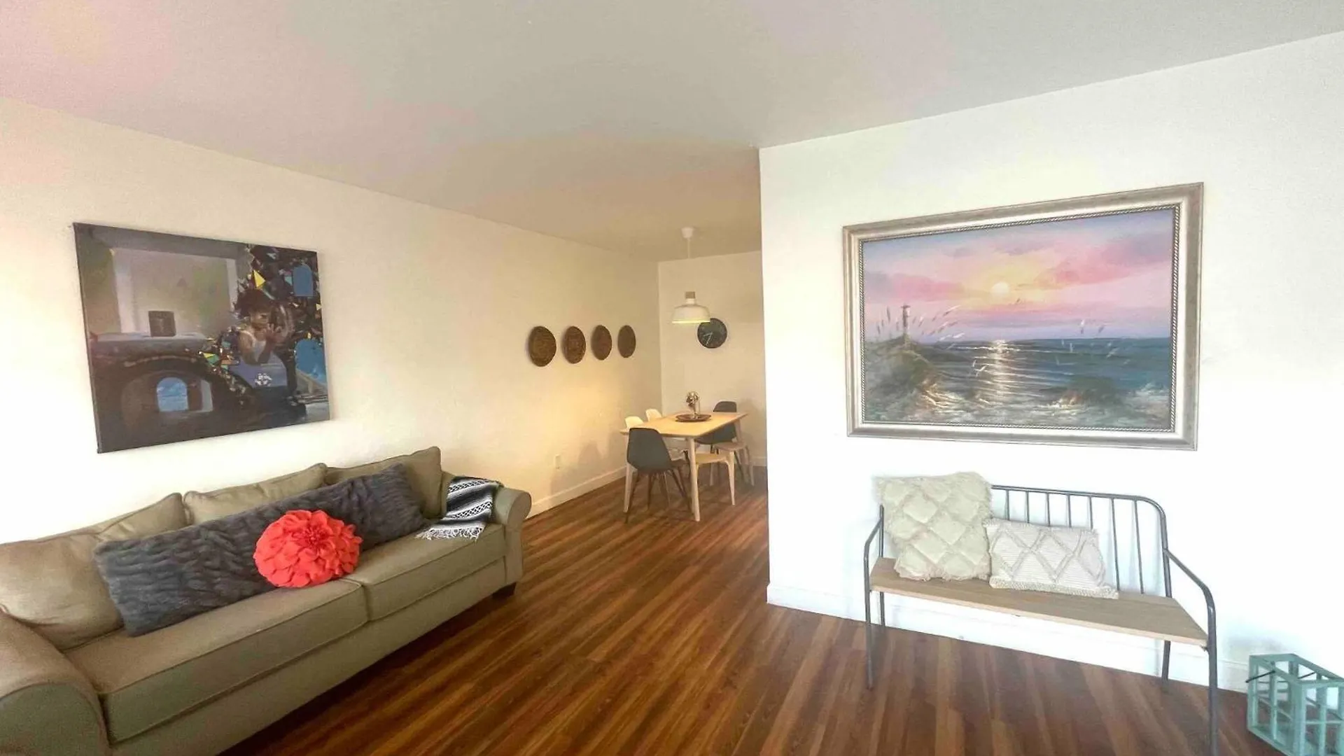 2 Bedroom