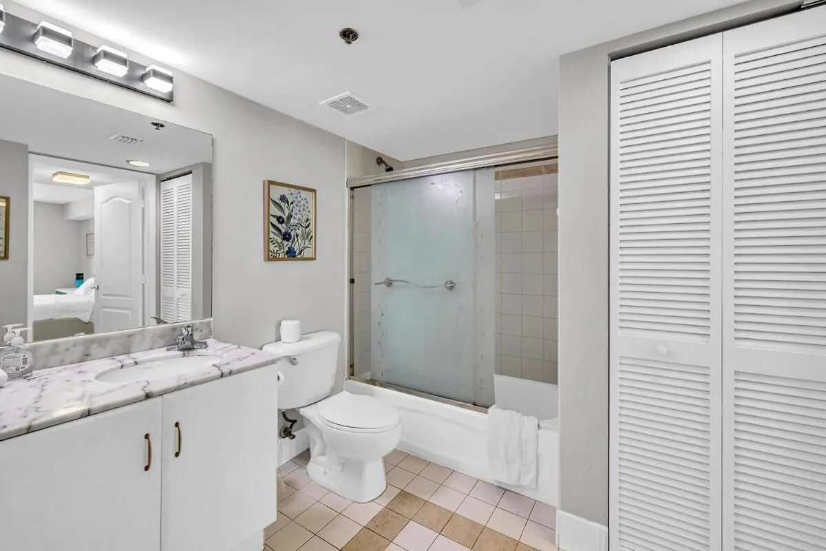 Pleasant 1 Bed 1 Bth Brickell