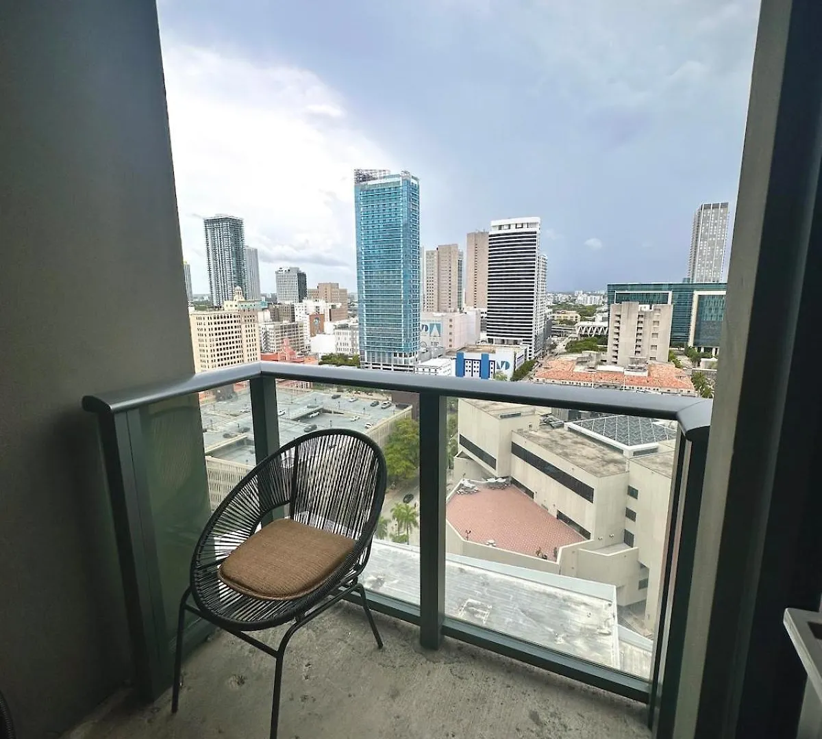 Miami-brickell Luxury 2br-2bath With Skyline Views - Walking Distance To Heat Arena & Bayside דירה מיאמי