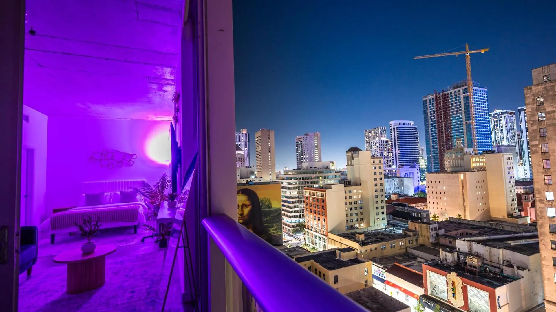 Apartment Luxury Loft W Skyline View, Rooftop Pool, Brickell Downtown *