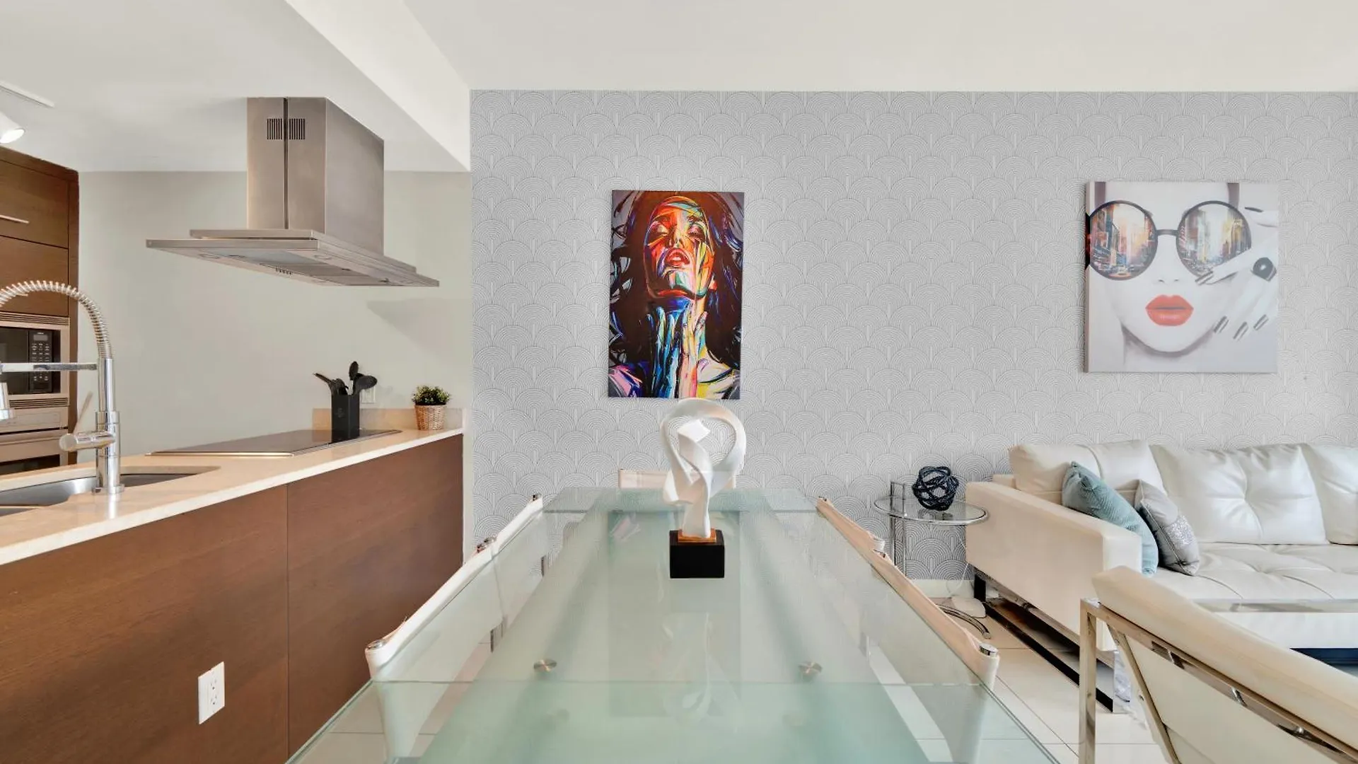 Luxurious 5-star At The W Icon Brickell *