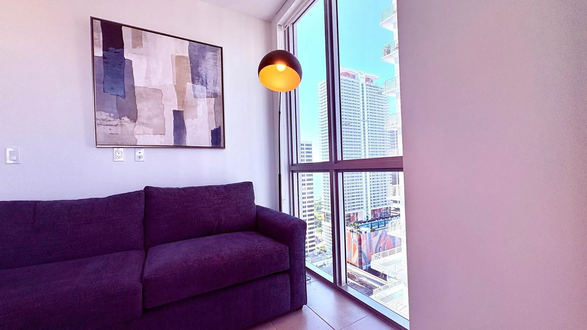 度假居 Sky-high Oasis Heated Pool & Gym Skyline Vista *