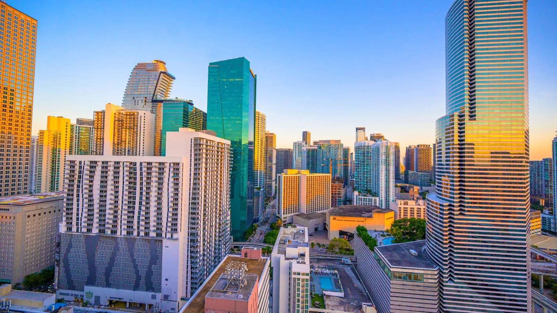 Apartment Luxury Loft W Skyline View, Rooftop Pool, Brickell Downtown Miami