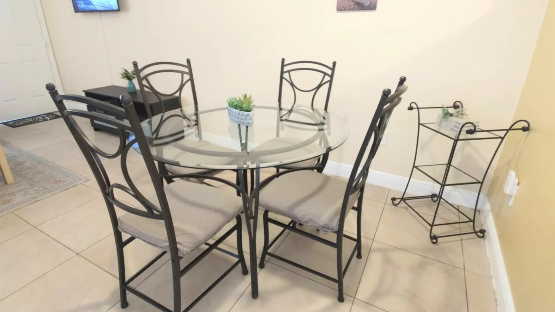Appartement Chic 2 Bedroom Close Downtown W Parking Miami