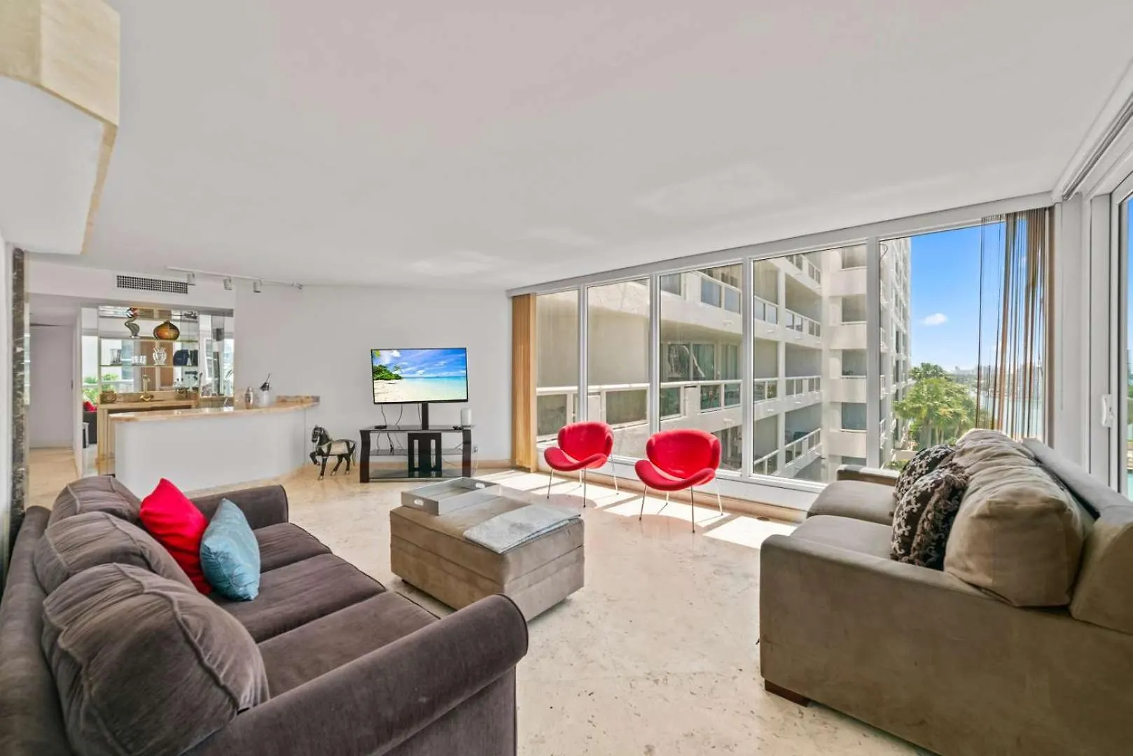 On The Pool - Retreat For 4 With Water Views & Resort-style Amenities Casa vacanze Miami