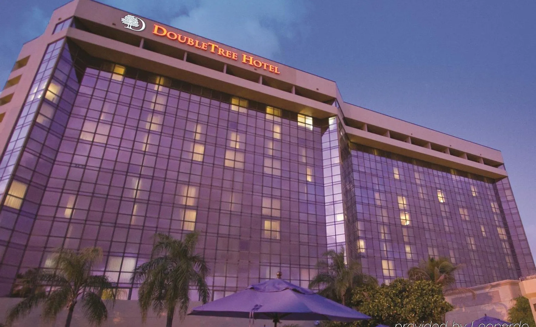 Doubletree By Hilton Airport & Convention Center Otel 4*