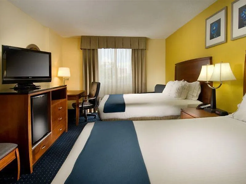 Hotel Express Miami Airport Area By Ihg