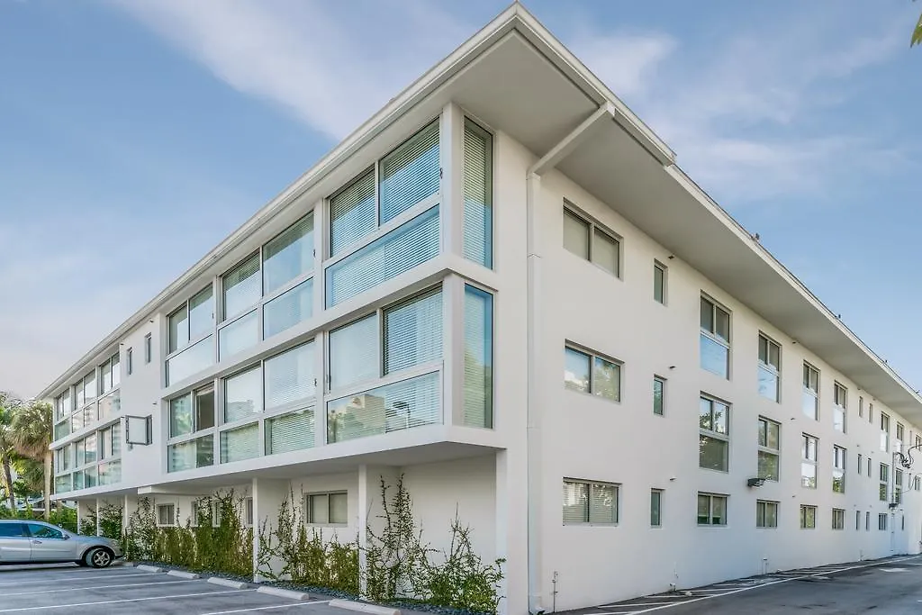 Haus Contemporary 4*