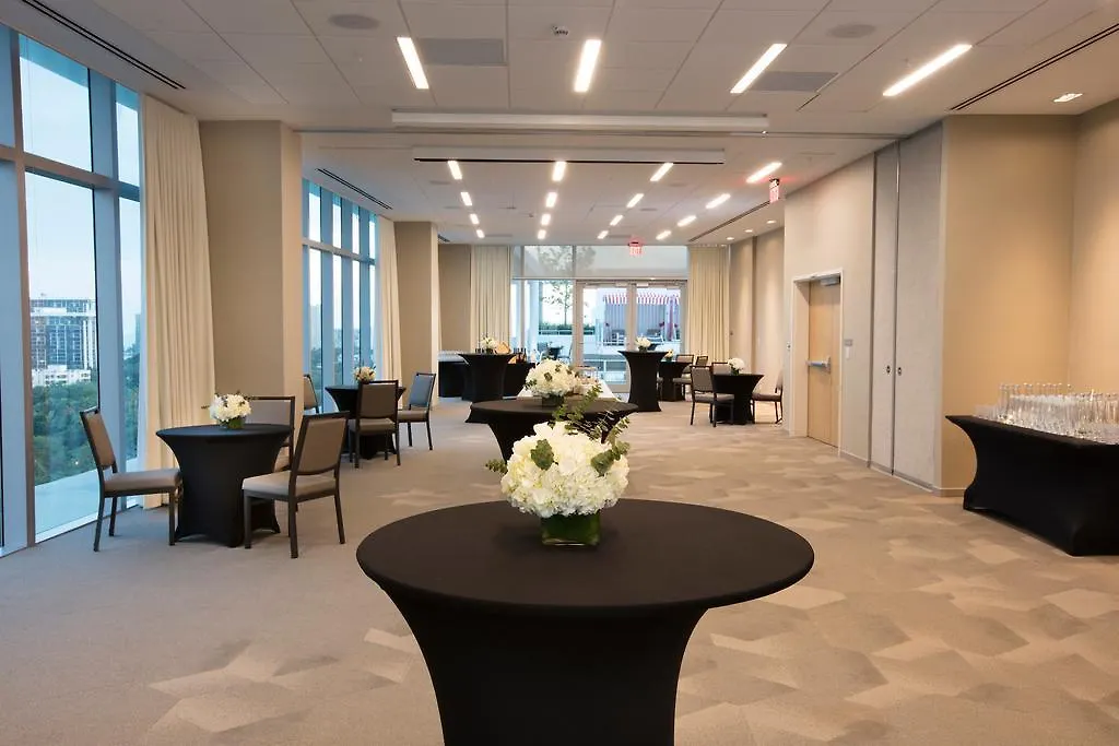 Novotel Brickell 4*