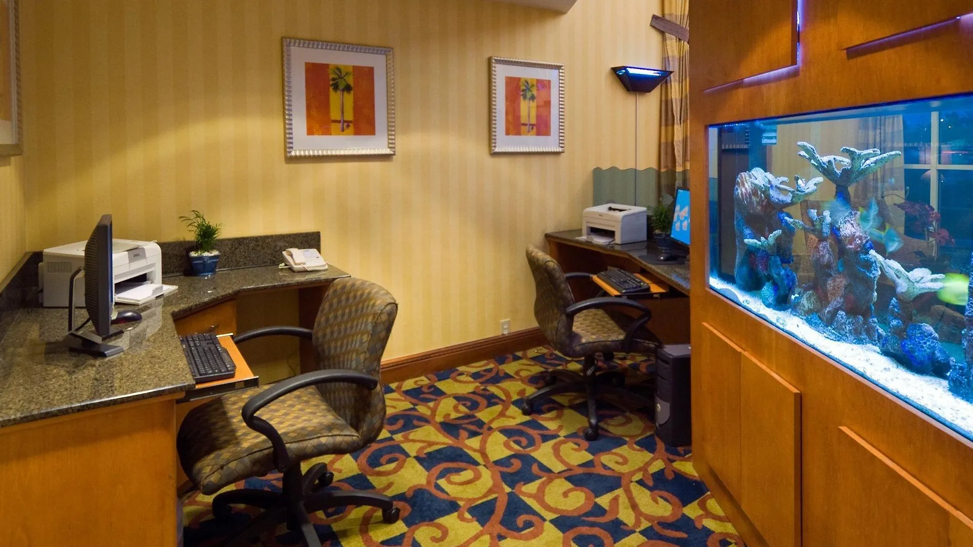 Express Miami Airport Area By Ihg