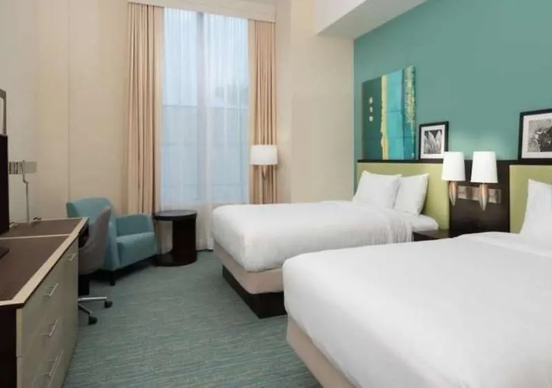 Doubletree By Hilton Miami Doral Sweetwater