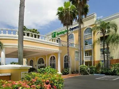 Hotel Express Miami Airport Area By Ihg