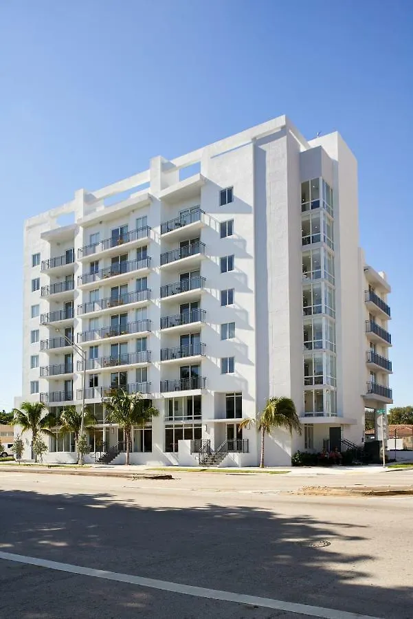 Sonder — Grove 27 Aparthotel Miami