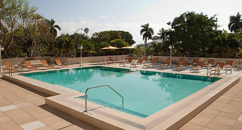 Courtyard Coconut Grove 3* Miami