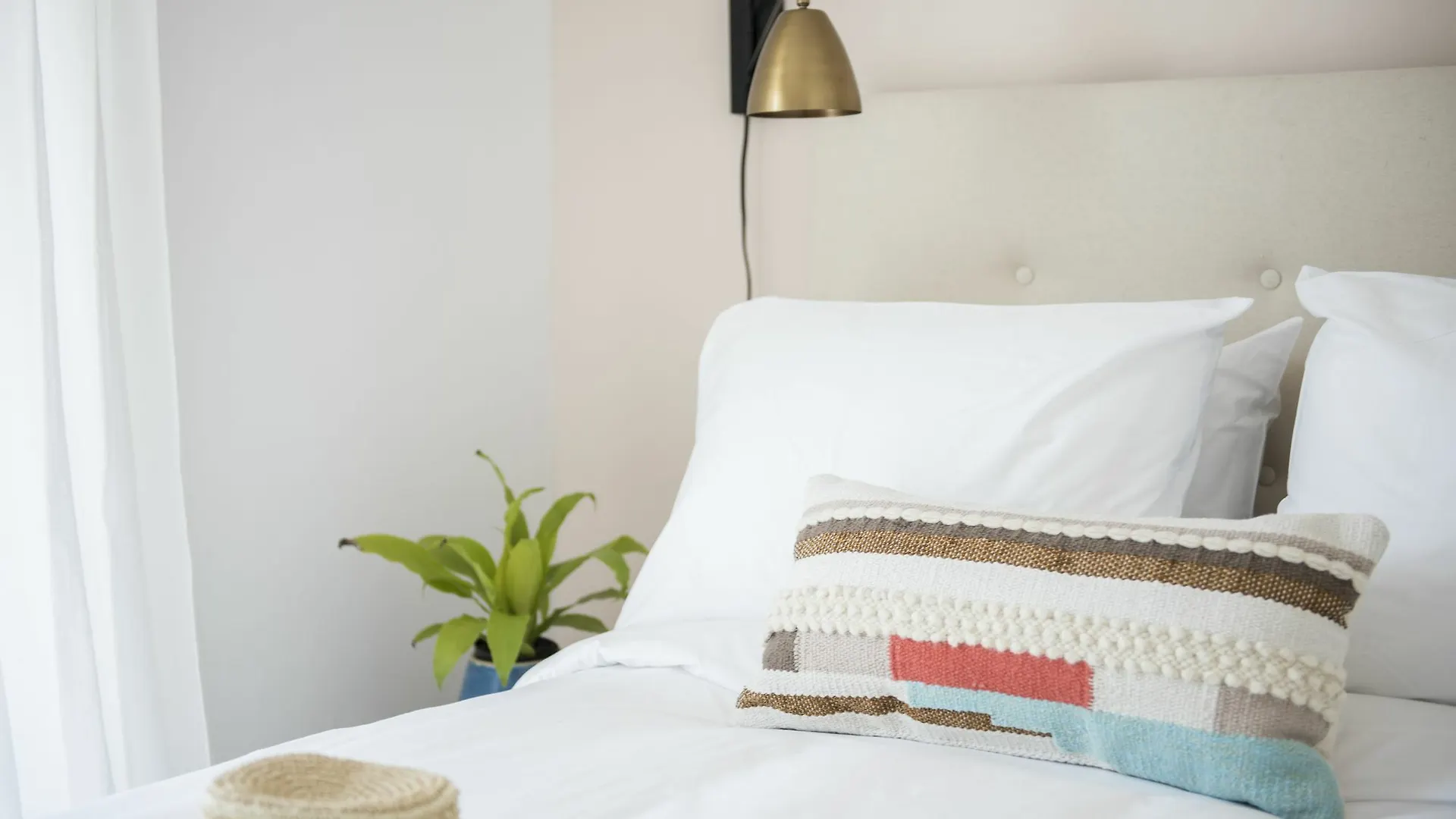 Herberg Charming 2br In River By Sonder 3*
