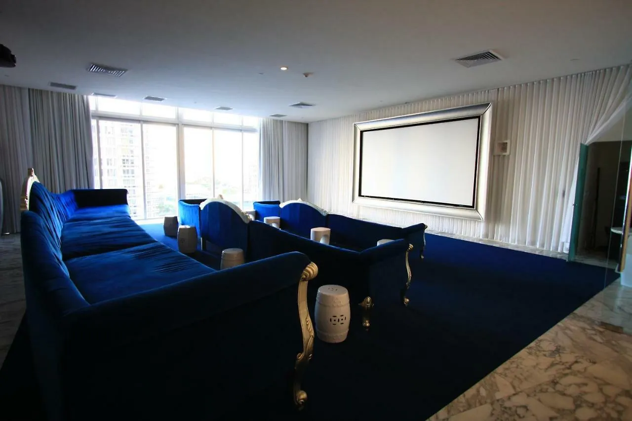 Luxury Waterfront In The Urban Oasis At Icon-brickell Free *