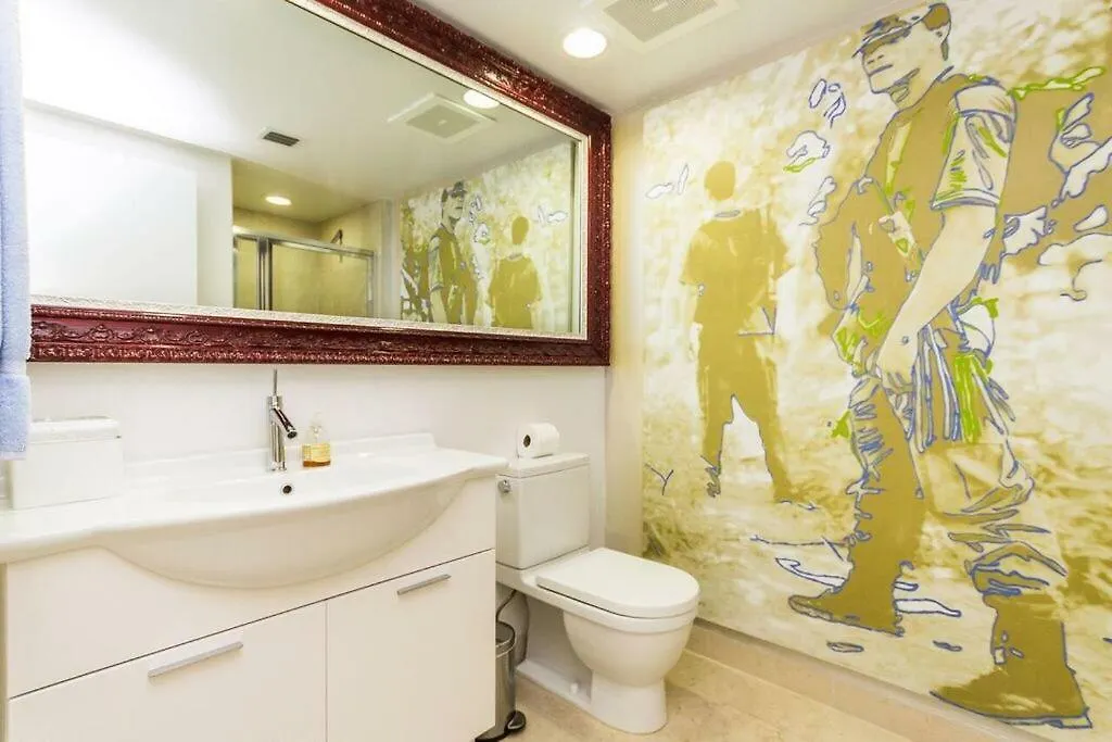 Luxury Waterfront In The Urban Oasis At Icon-brickell Free Apartment