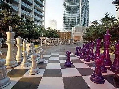 Luxury Waterfront In The Urban Oasis At Icon-brickell Free *