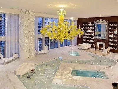 Luxury Waterfront In The Urban Oasis At Icon-brickell Free