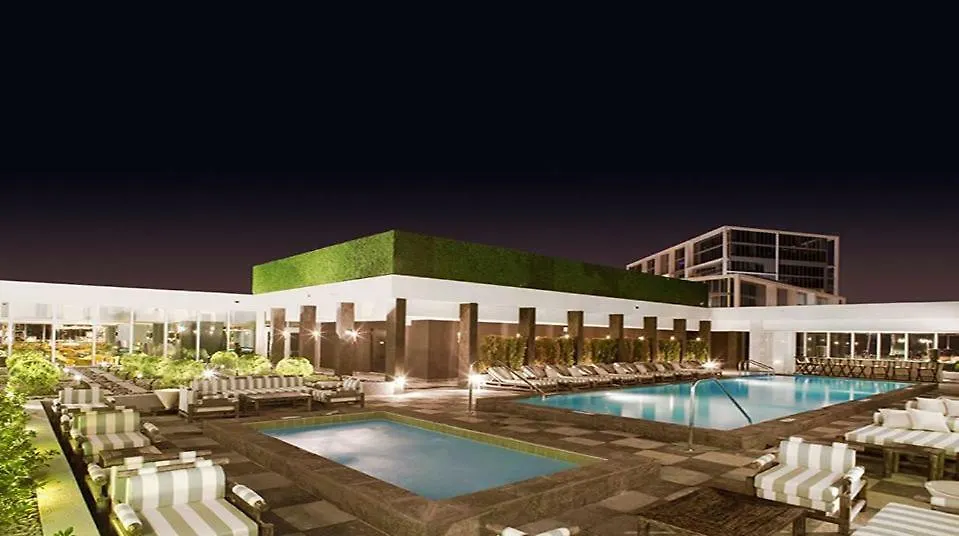 Luxury Waterfront In The Urban Oasis At Icon-brickell Free