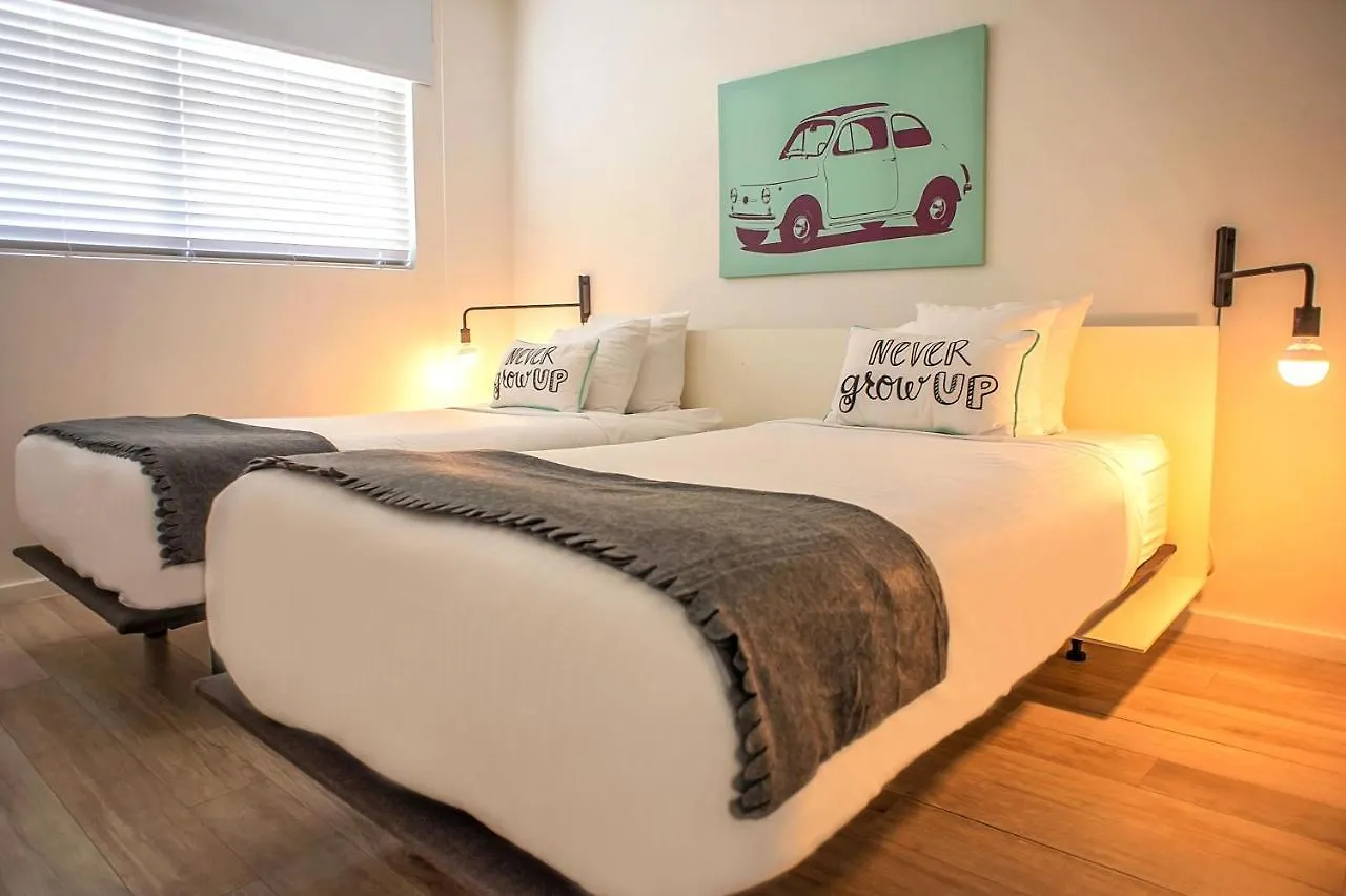 Lägenhetshotell Haus Contemporary 4*