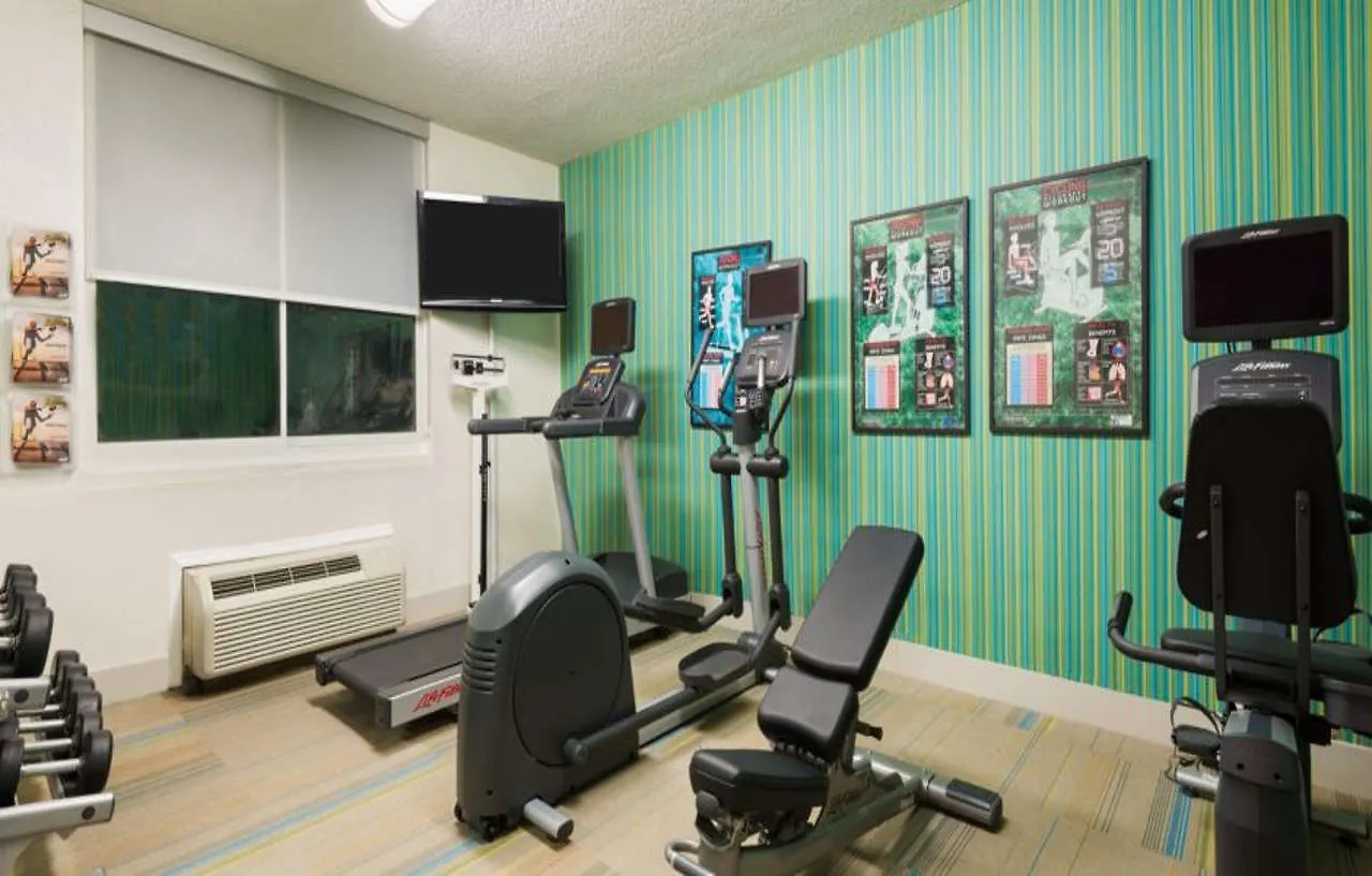 Express Miami Airport Area By Ihg Hotel 3*