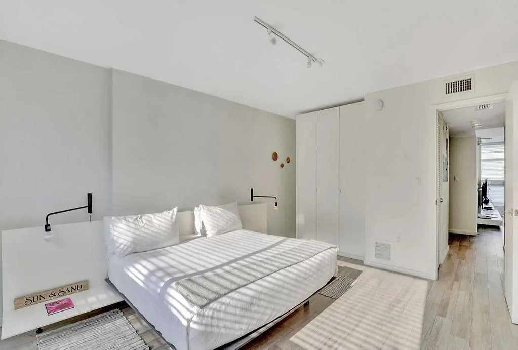 Lägenhetshotell Haus Contemporary Key Biscayne