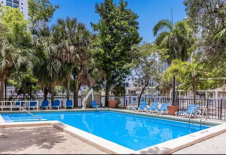 Comfort & Downtown Brickell-port Of 4* マイアミ