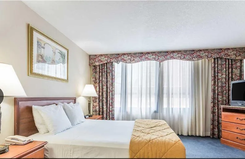 ホテル Comfort & Downtown Brickell-port Of 4*
