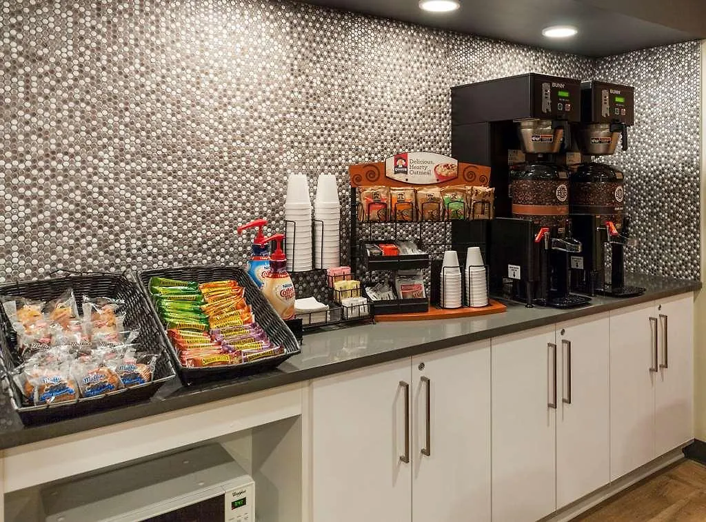 Hotel Extended America Premier - Miami - Airport - Doral - 87th Avenue South Sweetwater