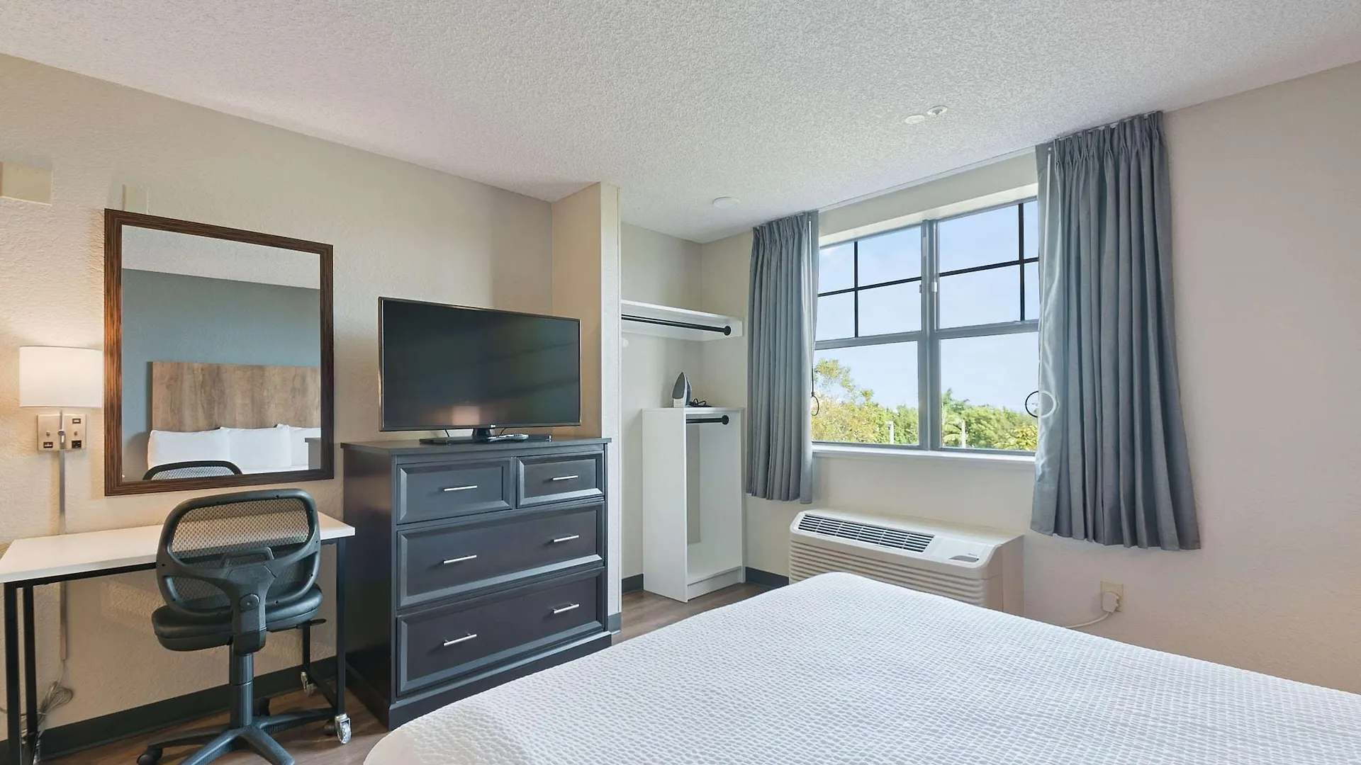 Extended America Premier - Miami - Airport - Doral - 87th Avenue South 2*