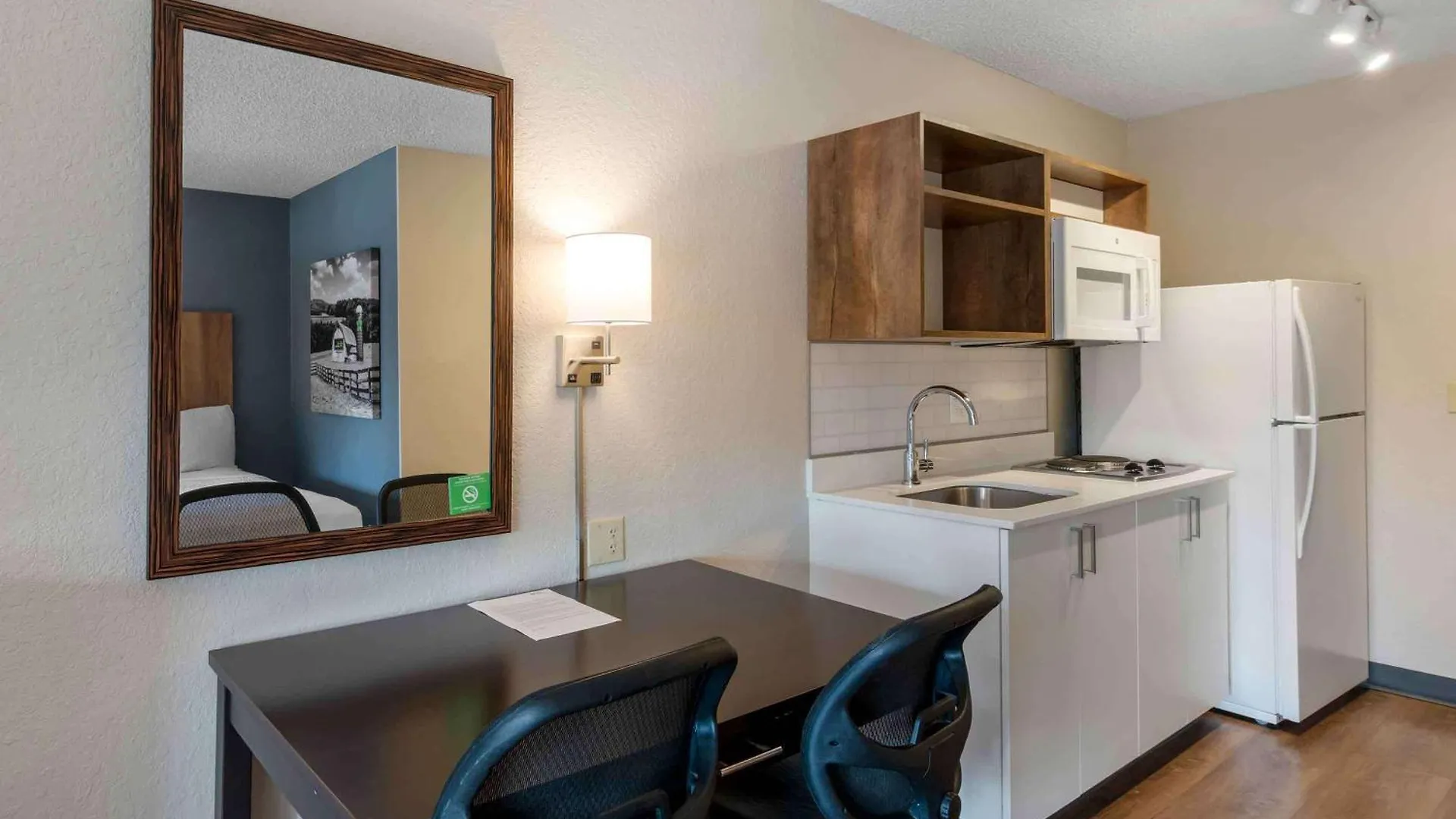 Extended America Premier - Miami - Airport - Doral - 87th Avenue South 2* Sweetwater